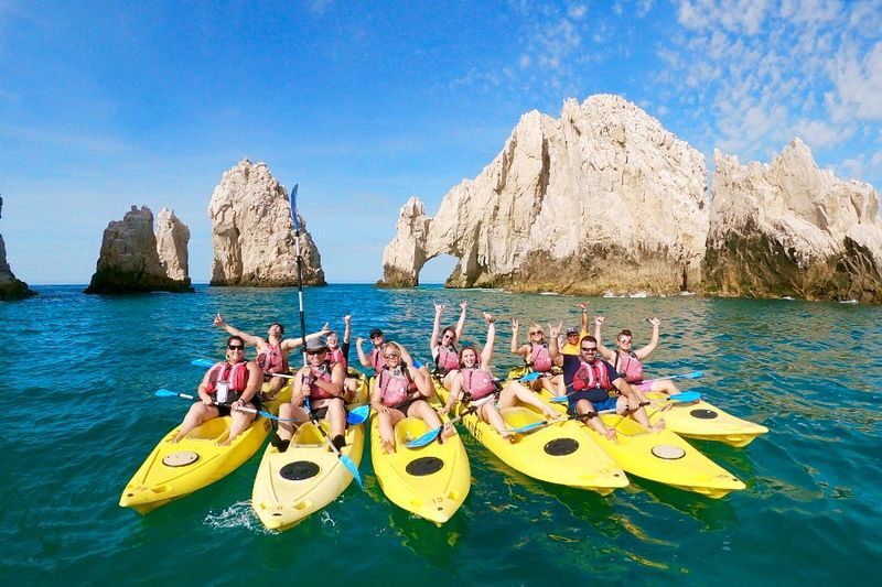 Cabo San Lucas Arch Half-Day Kayaking & Snorkeling Tour - The paddle from Cannery Beach to Land’s End