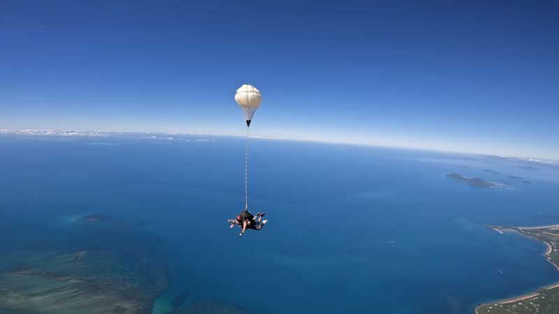 Cairns Tandem Skydive Experience - From Cairns to the jump site
