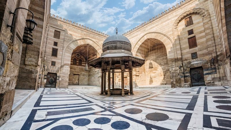 Cairo Half-Day Old Town Small Group Walking Tour - Religious history depends on the guide