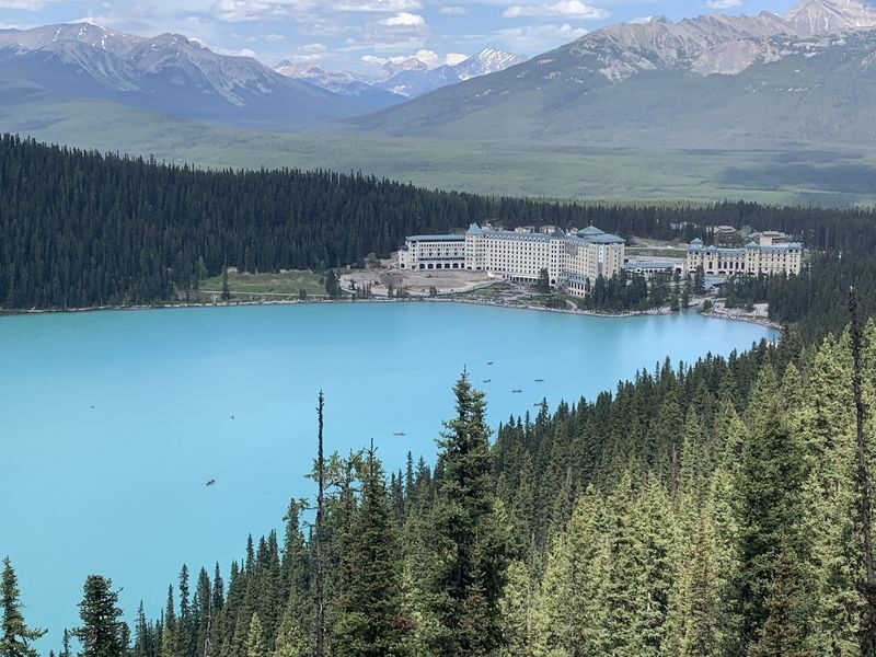 Calgary Banff Gondola & Lake Louise Full-Day National Park Tour - Moraine Lake: another major stop, not a second full outing