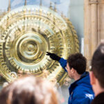 Cambridge Half-Day Walking Tour with Punting Experience - On foot, Cambridge comes with a guide