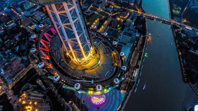 Canton Tower - Choosing between the observation decks