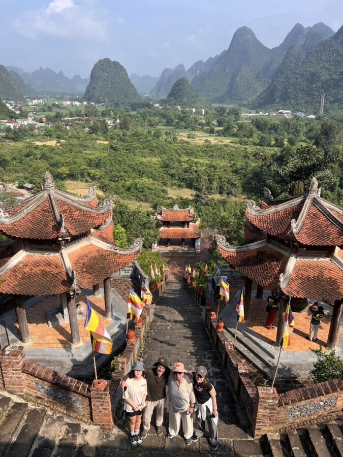 Cao Bang: Ban Gioc Waterfall, Nguom Ngao Cave & Gods Eye Mountain Day Tour - Nguom Ngao Cave offers a change of pace
