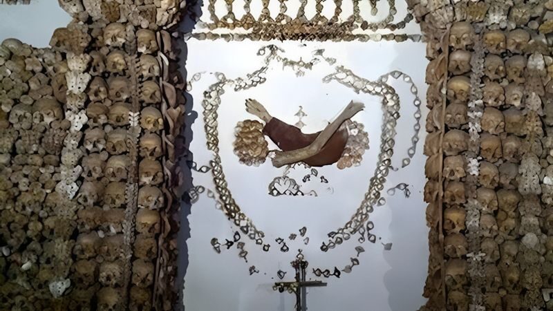 Capuchin Crypt Tour in Rome - Why a guide adds real value here