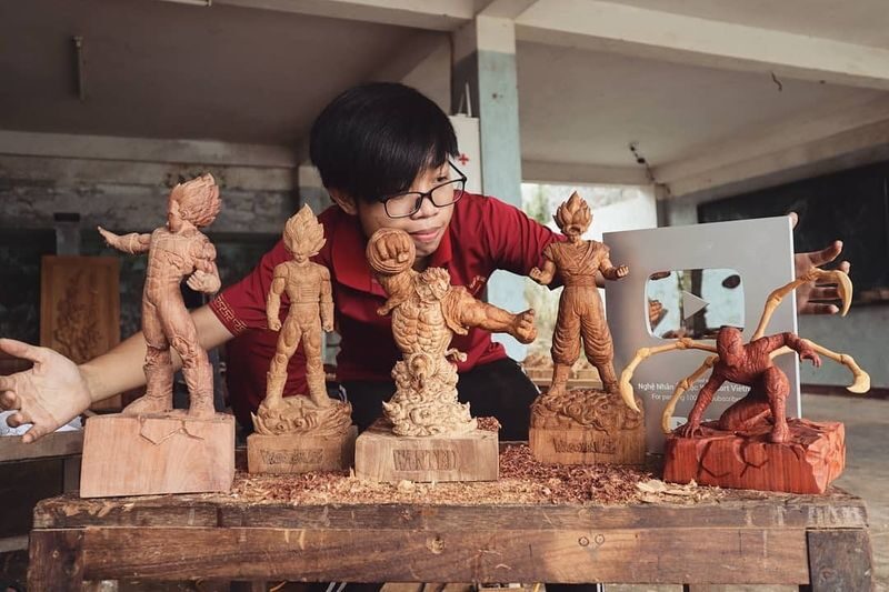 Carve Your Art: Hand-on Wood Carving Workshop with Hoi An Masters - Meet the family behind the carvings