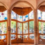 Casa Batllo Tour with Optional White Rabbit Museum Admission - From the main floor to the dragon rooftop