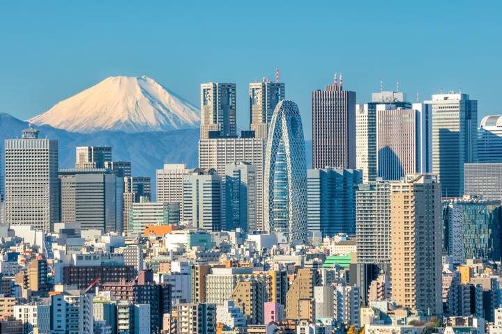 Central Japan by Europamundo - 9-Day Tour from Tokyo - Fuji country: postcard views, a lake cruise and a hot spring