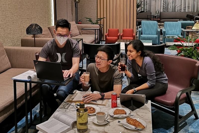 Changi Lounge in Jewel Changi Airport (Public Area) - Three hours to rest, work or recharge