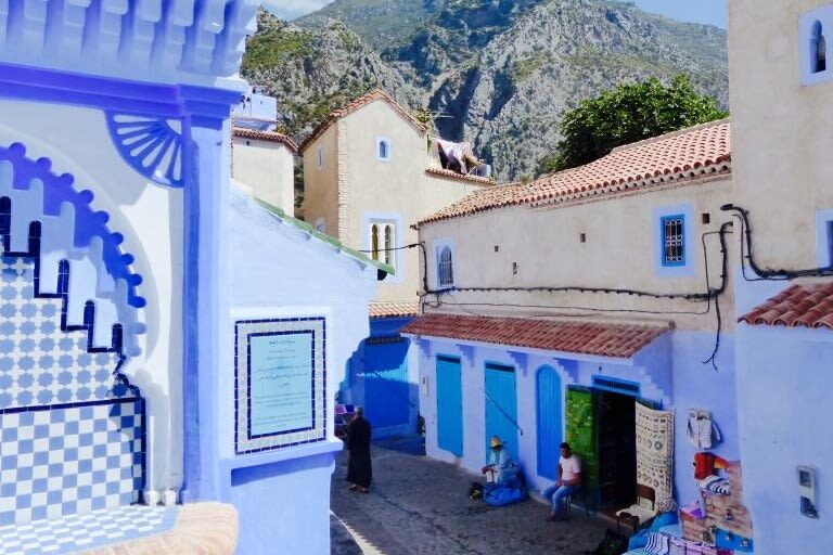 Chefchaouen City Tour from Fes - Sidi Chahed reservoir and the roadside break