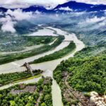 Chengdu Dujiangyan Scenic Area & Sanxingdui 1-Day Tour - Lunch and the road to Dujiangyan