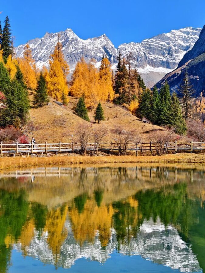 Chengdu Mount Siguniang & Shuangqiaogou Valley Day Tour - The mountain views are the main event