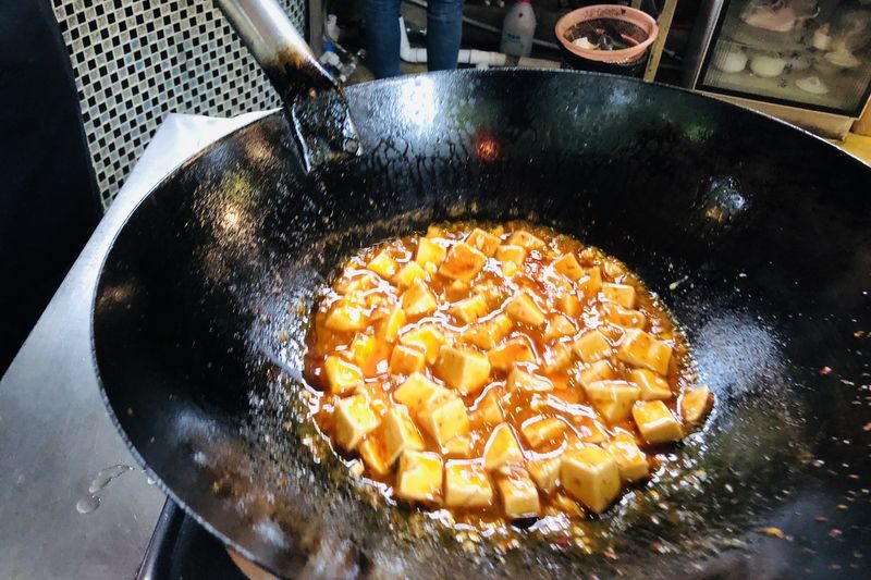 Chengdu Spice Market & Sichuan Cuisine Cooking Experience - Tea and a lesson in Sichuan cooking