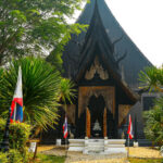 Chiang Mai: Blue White Black Temple in Chiang Rai - Leaving Chiang Mai before the city wakes