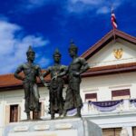 Chiang Mai Tuk Tuk Tour - Half Day - A quick pause at Three Kings Monument