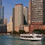 Chicago River Architecture Tour - A guide-led cruise, not a self-guided skyline lap