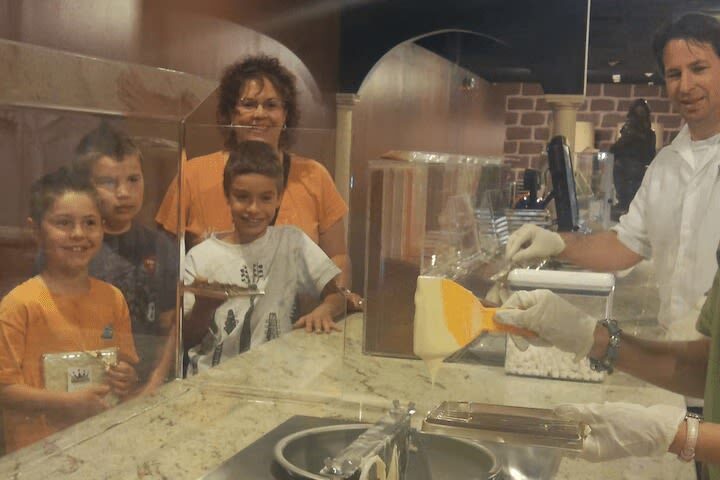Chocolate Kingdom Factory Tour in Orlando - A 45-minute guided factory adventure