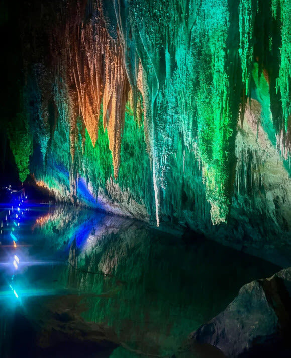 Chongqing Wulong & Chengdu Panda Base 7-Day Exploration - Wulong: scenery worth the walking