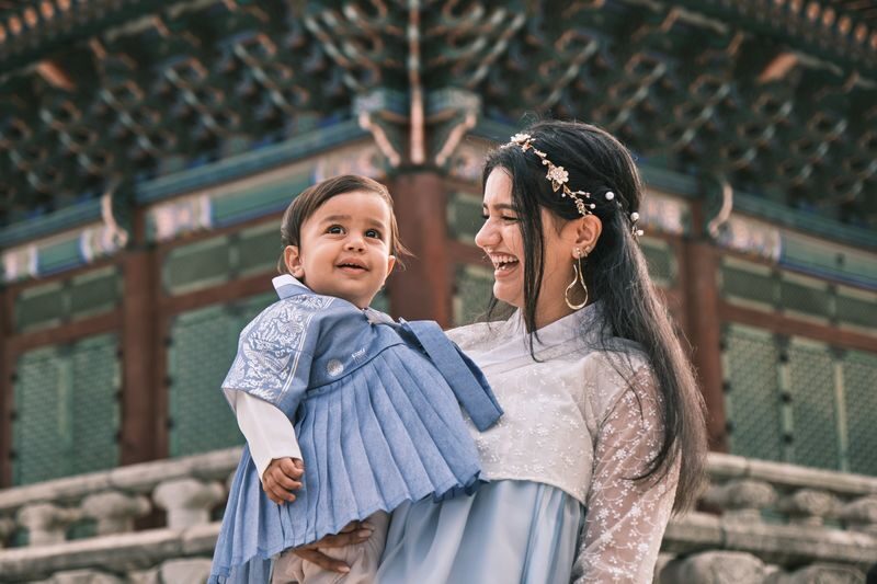 Cinematic Hanbok Photoshoot Experience - Getting dressed is your job
