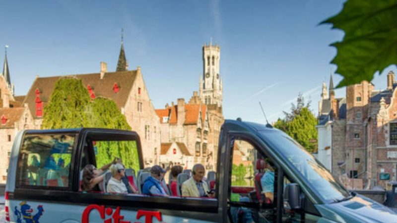 City Bus Tour in Bruges - Commentary in several languages