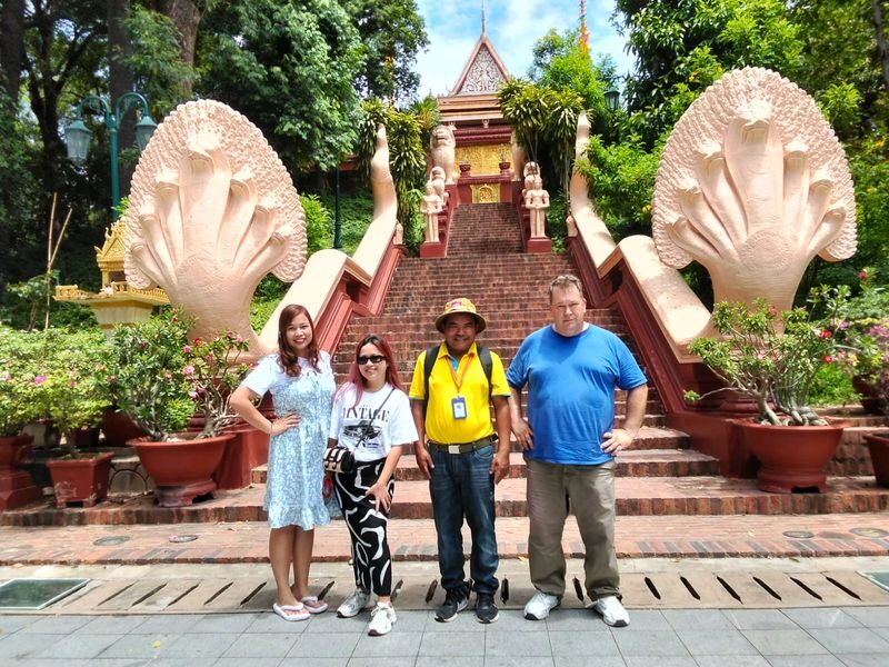 Classic Phnom Penh City Tour - The Royal Palace and Silver Pagoda set the tone