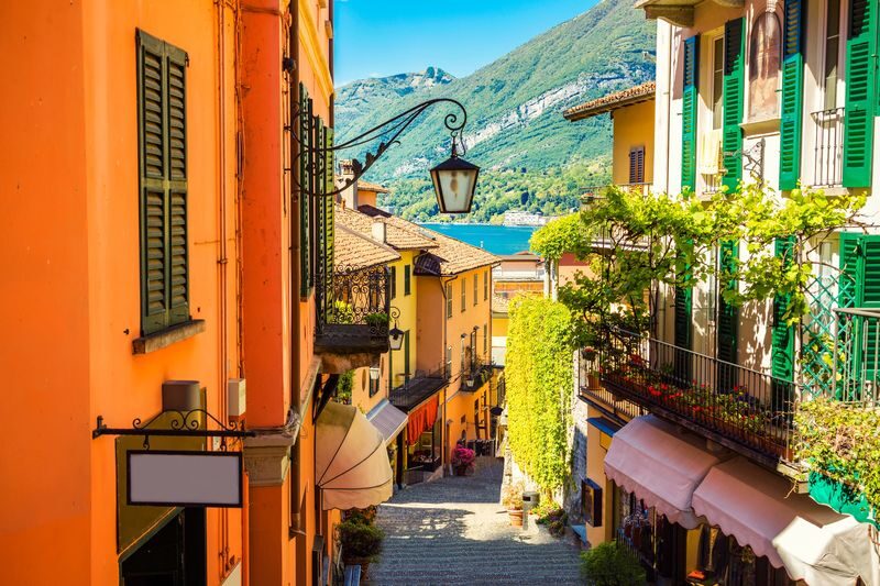 Como, Lake Como Cruise, and Bellagio Day Tour - Bellagio rewards a focused walk