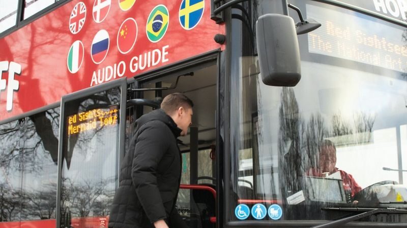 Copenhagen hop-on hop-off bus by Red Sightseeing with boat tour - Tivoli Gardens and the central stops