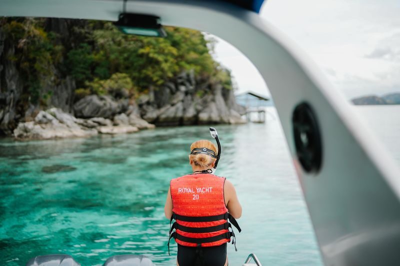Coron Island Hopping Yacht Tour - Nine hours means an early start and a long day