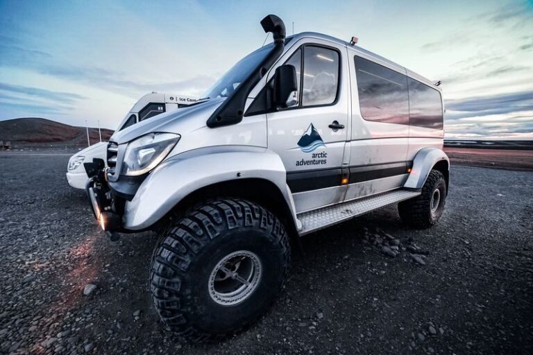 Crystal Ice Cave Tour from Jokulsarlon Glacier Lagoon - A short Super Jeep ride, then glacier country