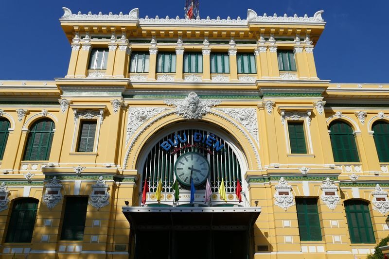 Cu Chi Tunnels Half Day Tour with City Tour & Late Departure Option - The ride out from Ho Chi Minh City