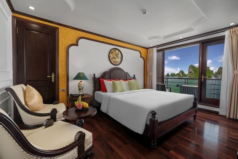 Cycad Indochine 2D1N Cruise: Ha Long Bay & Bai Tu Long Tour - Day one: boarding, lunch and a cave above the bay