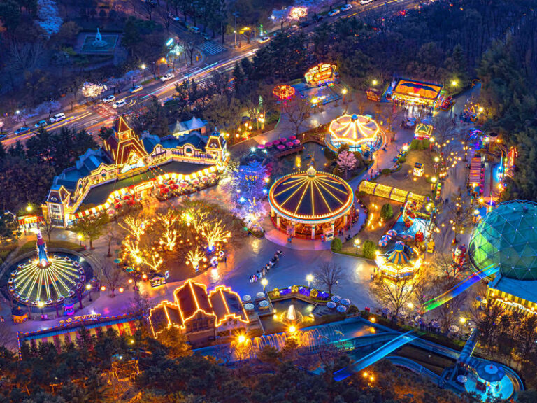 Daegu Day Tour: Palgongsan Cable Car, E-World & 83 Tower Night View - Palgongsan Cable Car: mountain views with time to spare