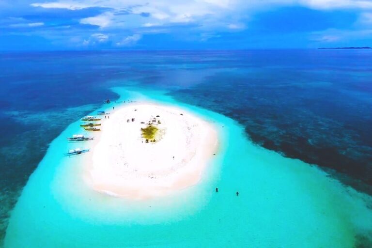 Daku & Naked Island Private Full-Day Marine Life Tour - What a full day means for your plans
