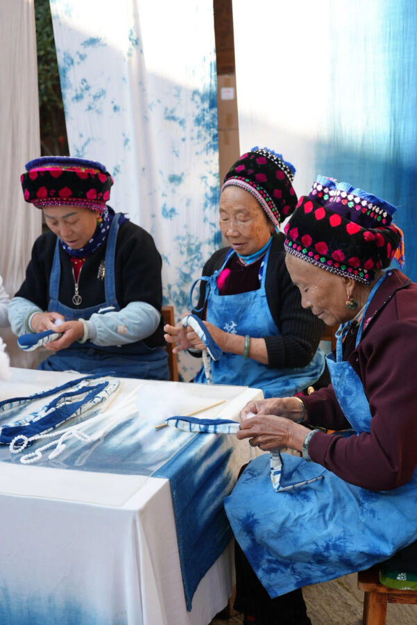 Dali Chongsheng Temple & Xizhou Old Town Full-Day Tour - Xizhou Ancient Town: a change of pace