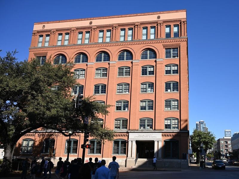 Dallas JFK Assassination Half-Day Private Tour - Starting at the John Neely Bryan Cabin
