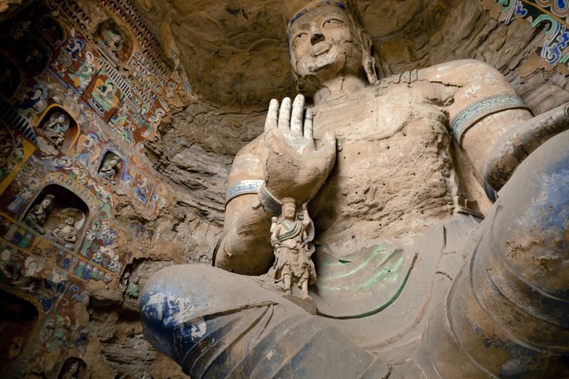 Datong Yungang Grottoes & Hanging Temple Full-Day Tour with Private Guide - The Hanging Monastery: temples above the ground