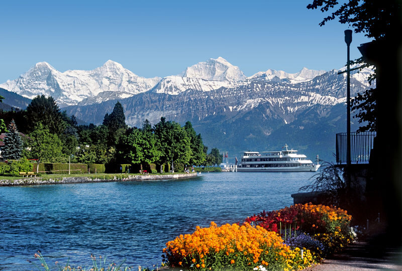 Day Trip to Interlaken from Zurich - Spend your free time your way
