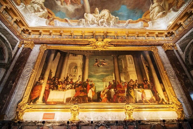 Day trip to the Palace of Versailles + Monets Garden + Van Goghs Former Residence (Optional Chinese-speaking guide / Optional round-trip hotel transfer / Palace fast-track entry) [Chinese Premium Small Group of 8] - The minivan makes the route manageable