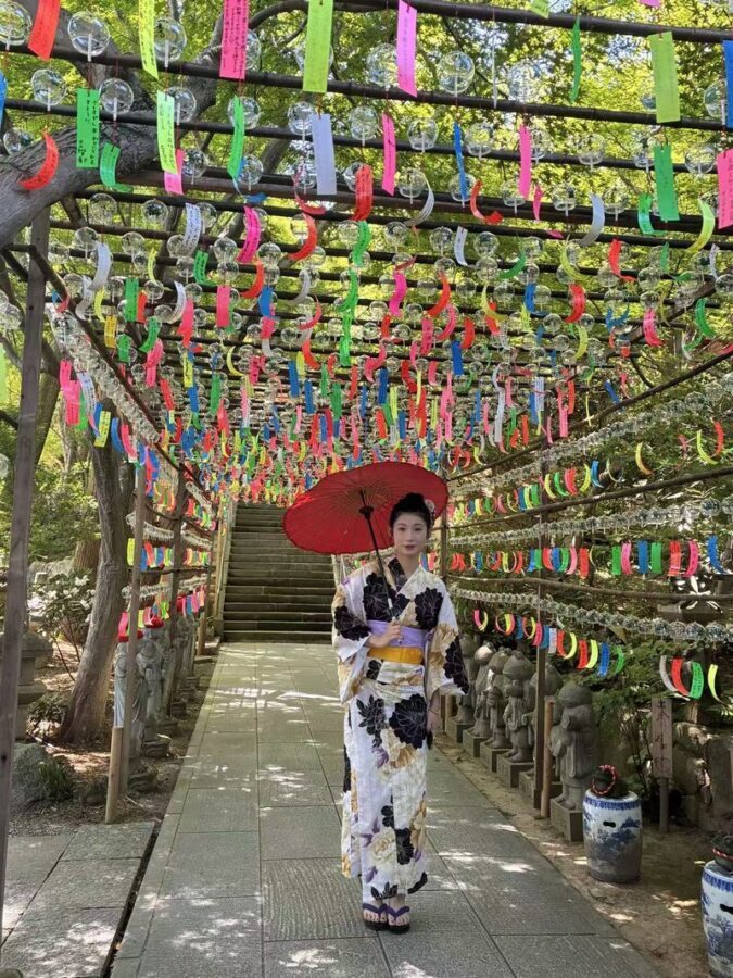 Dazaifu Tenmangu Shrine - Kimono Rental Experience (Fukuoka) - Picking a look that feels like yours