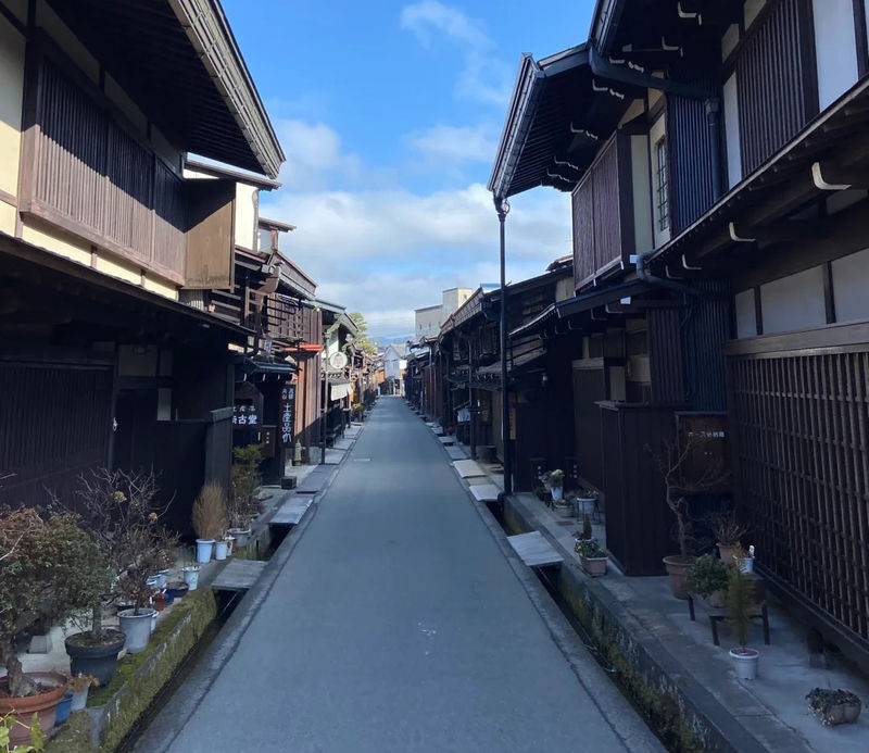 Departing from Nagoya-Takayama Old Town + Shirakawa-go Illumination (excluding observation deck) - Takayama’s old streets get 90 minutes