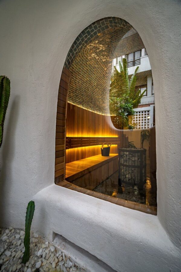Dii Sauna & Icebath Experience in Ho Chi Minh - Start with a shower, then take the heat slowly
