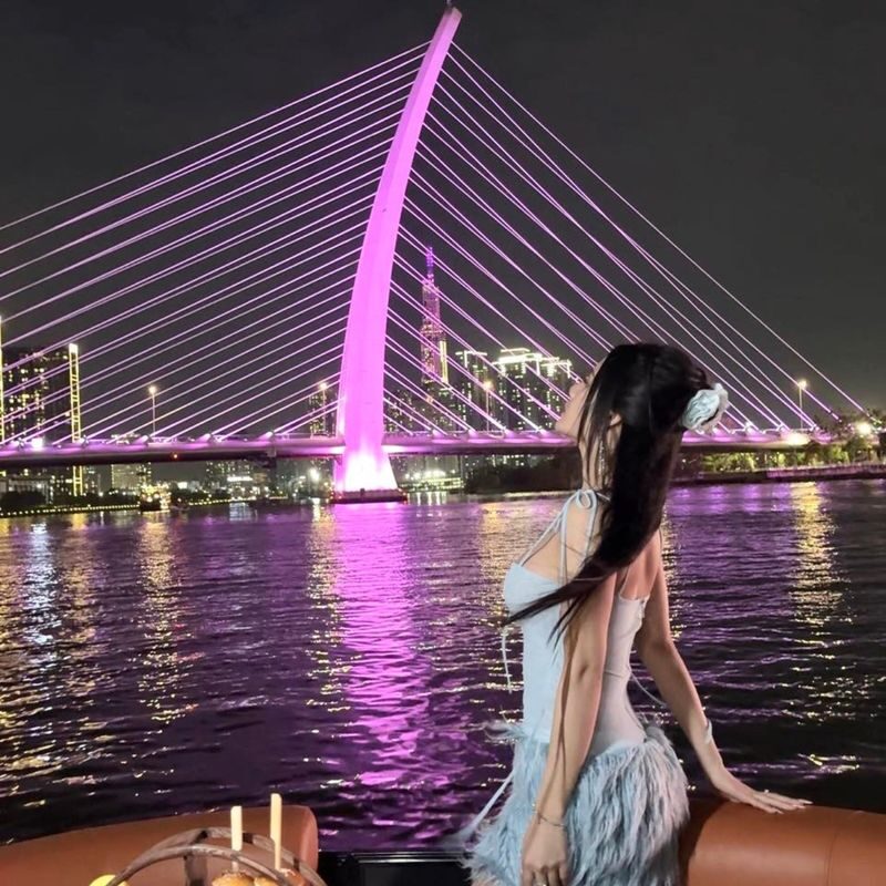 Dinner Experience on Lively Saigon River Luxury Mini Cruise - Choose sunset or a later sailing