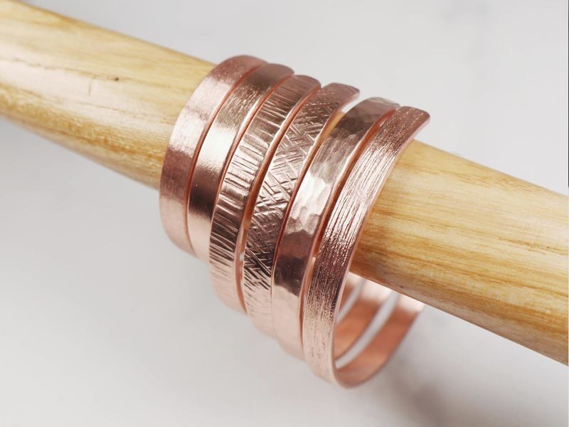 Dirty Hand Studio - Bangle Workshop | "Leave your message" Copper Bangle, Sterling Silver Bangle Workshop | Kwai Chung - Patient instruction makes this workable for beginners