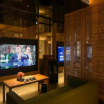 Donggang City Food Spa Club | Luohu Port - Games, Sofas and Places to Pause