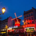 Eiffel Tower Dinner, Seine Cruise, and Moulin Rouge Show Experience - Take the Seine cruise between dinner and cabaret