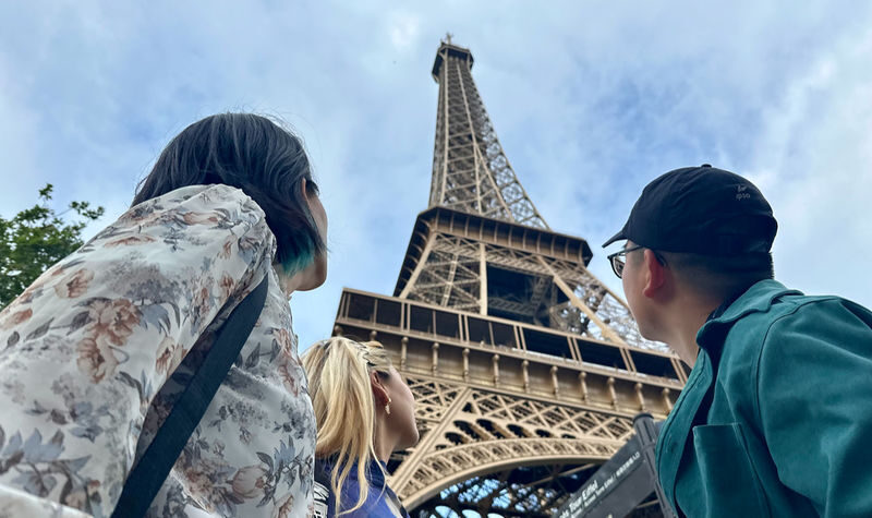 Eiffel Tower Summit Access Guided Tour with Cruise - The cruise adds a second view, but details matter