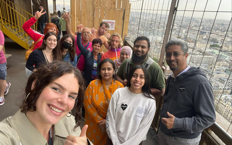 Eiffel Tower Summit Access Visit with Host - The value of paying for a host