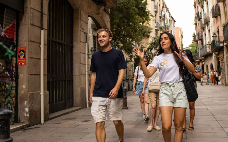 El Born & Gothic Quarter Local Food Walking Tour in Barcelona - What the drinks add to the tasting