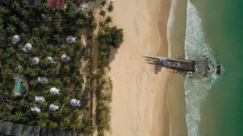 El Nido Land Tour - Lunch and the cottage break