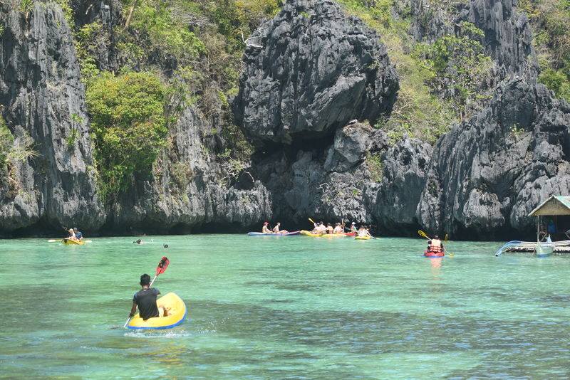 El Nido Tour D Lagoons & Beaches - Small Lagoon: the kayak is extra