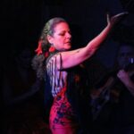 El Toro y la Luna tablao flamenco show ticket in Valencia - Choosing show-only or dinner